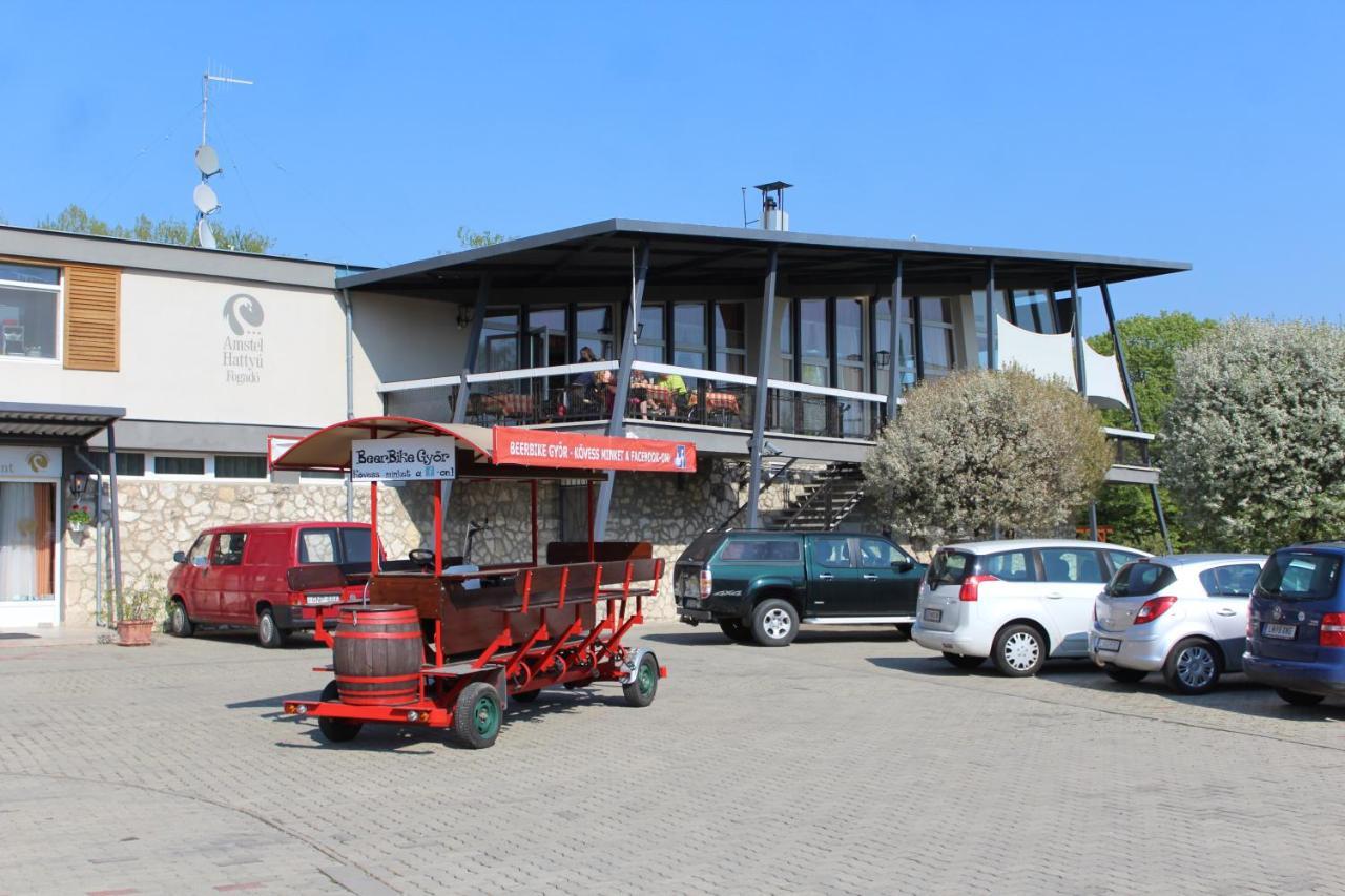 Amstel Hattyu Panzio -Erintesmentes Bejelentkezes Gyor Exterior photo